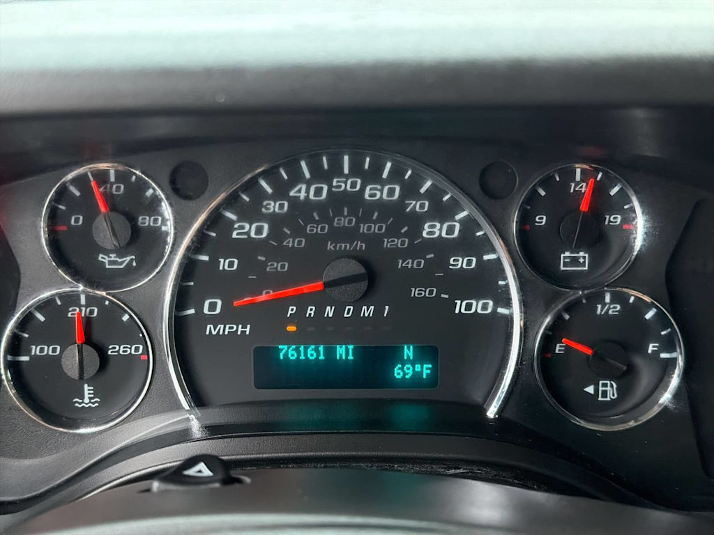 Thumbnail: 2019 Chevrolet Express - 33