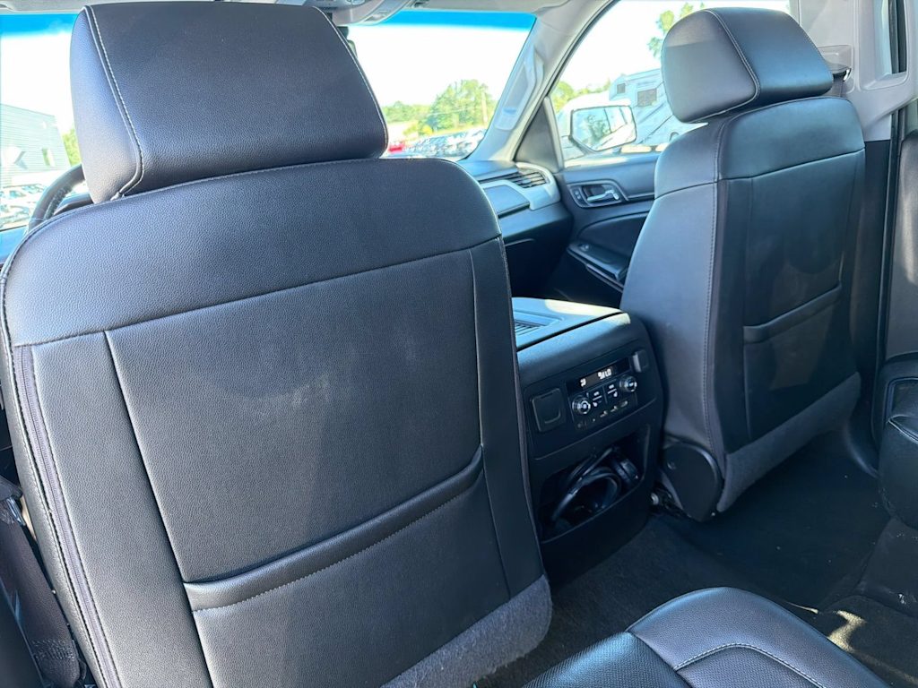 Thumbnail: 2017 GMC Yukon - 26
