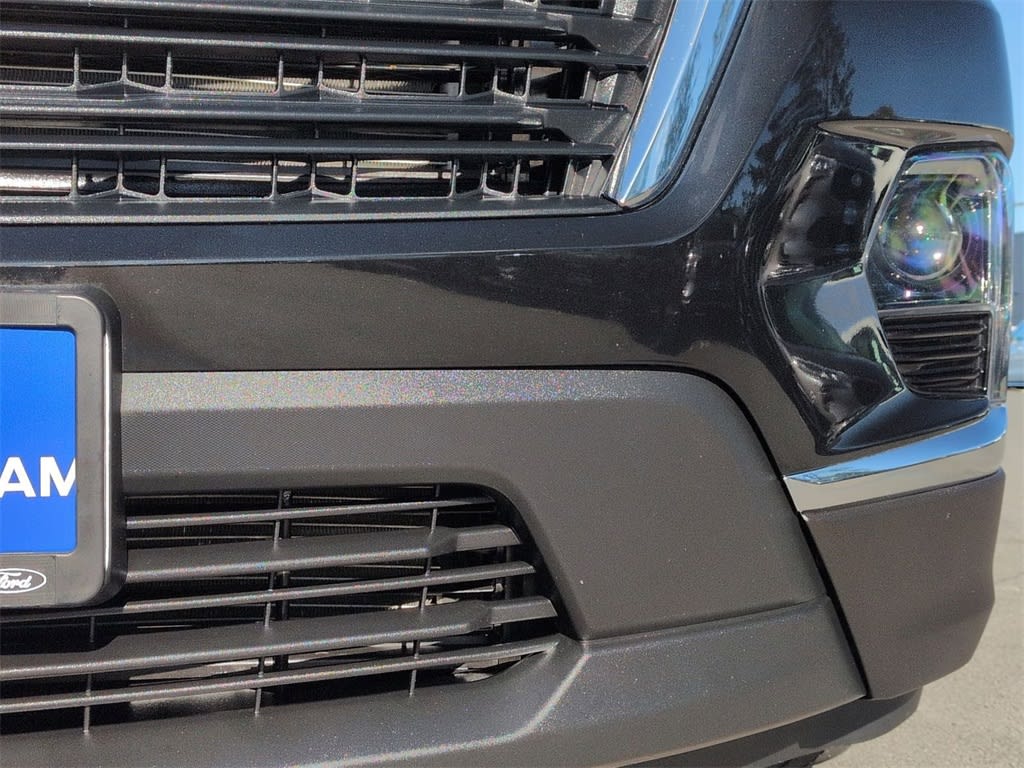 Thumbnail: 2023 Chevrolet Traverse - 24