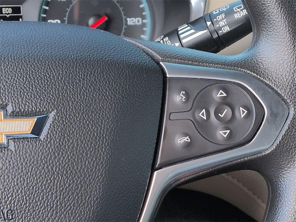 Thumbnail: 2023 Chevrolet Traverse - 31