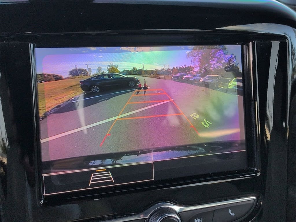 Thumbnail: 2023 Chevrolet Traverse - 32