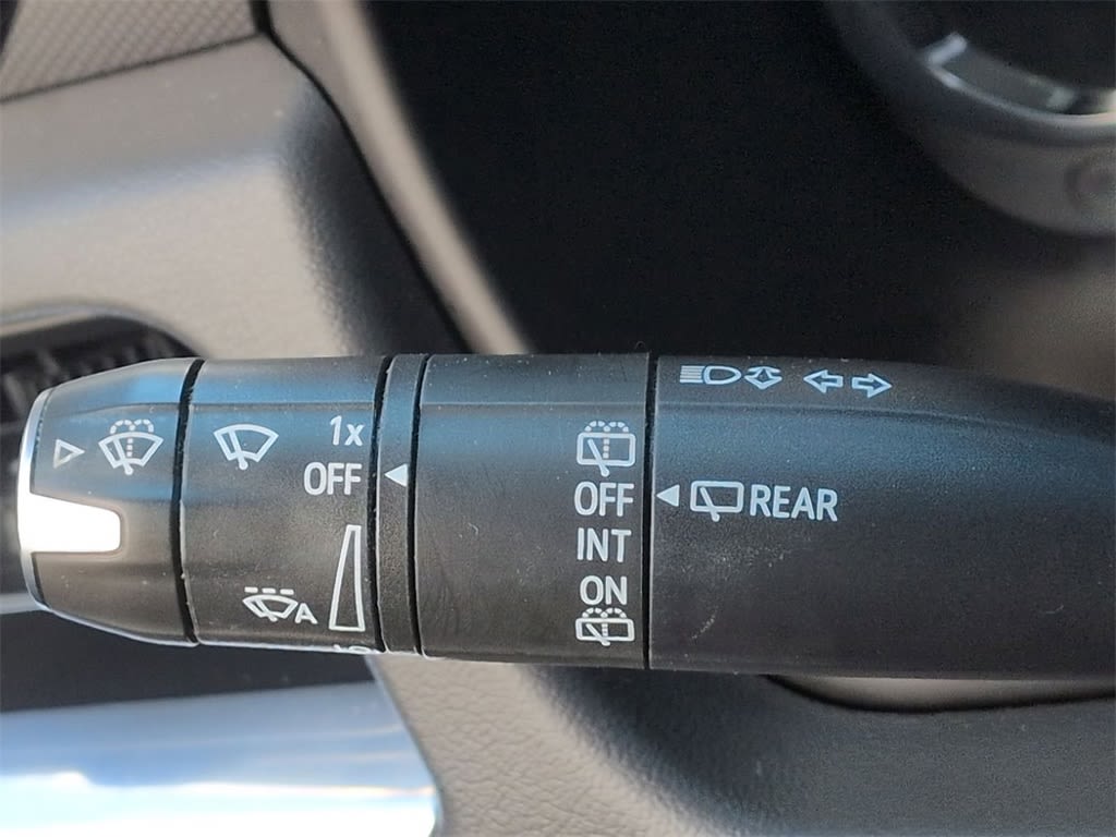 Thumbnail: 2022 Chevrolet Suburban - 16