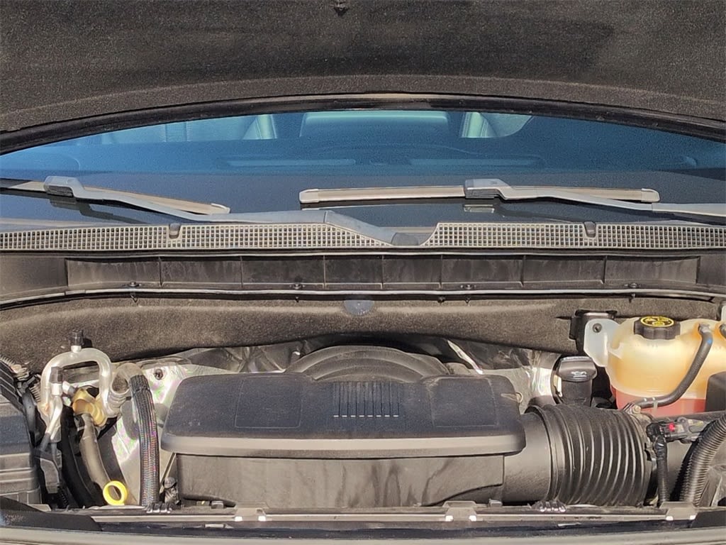 Thumbnail: 2022 Chevrolet Suburban - 8