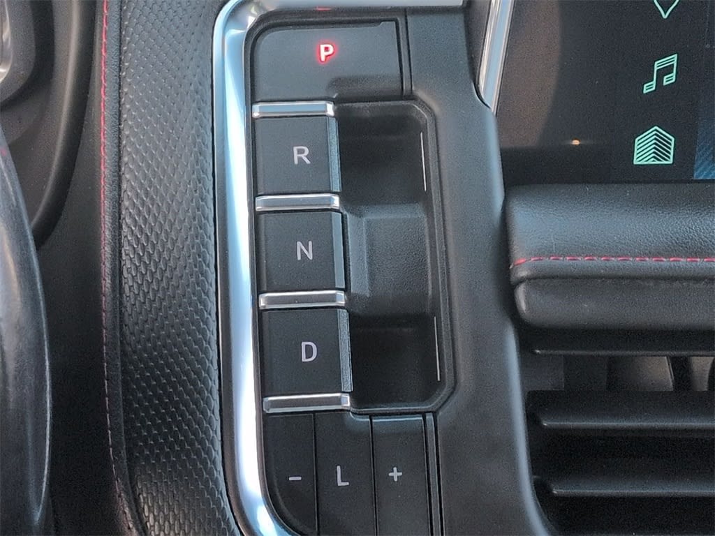 Thumbnail: 2022 Chevrolet Suburban - 15