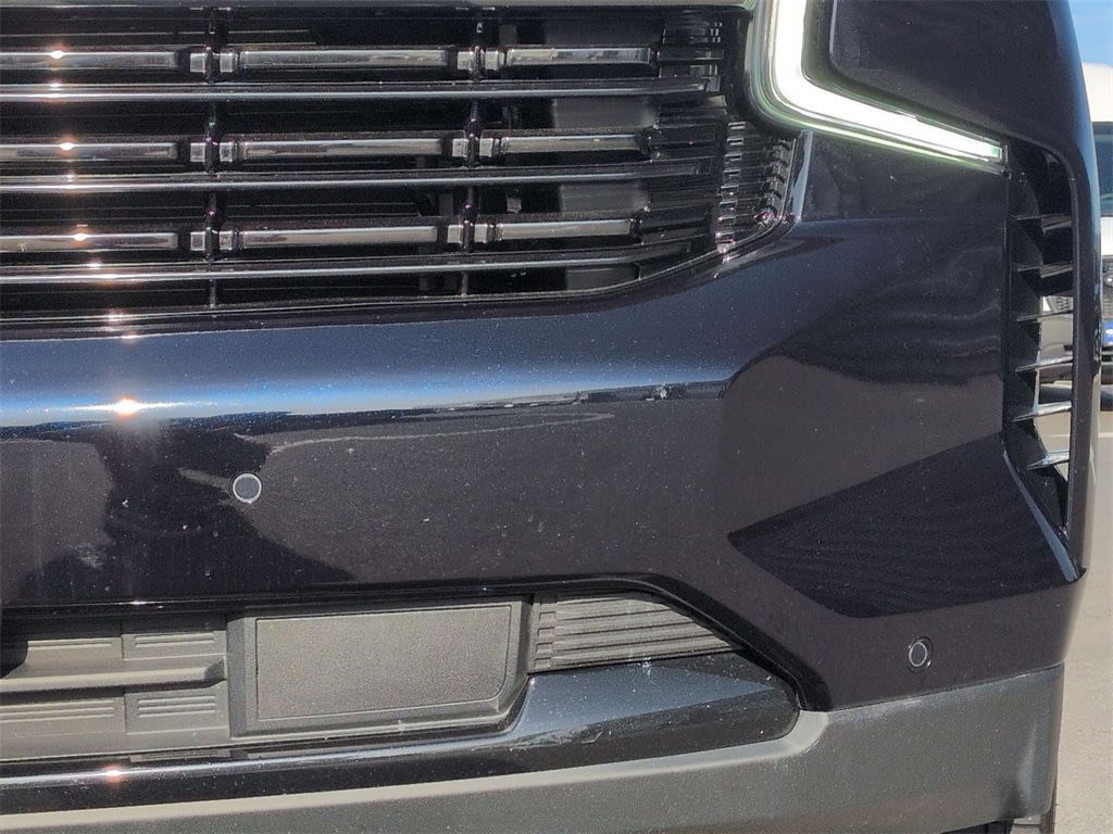 Thumbnail: 2022 Chevrolet Suburban - 17