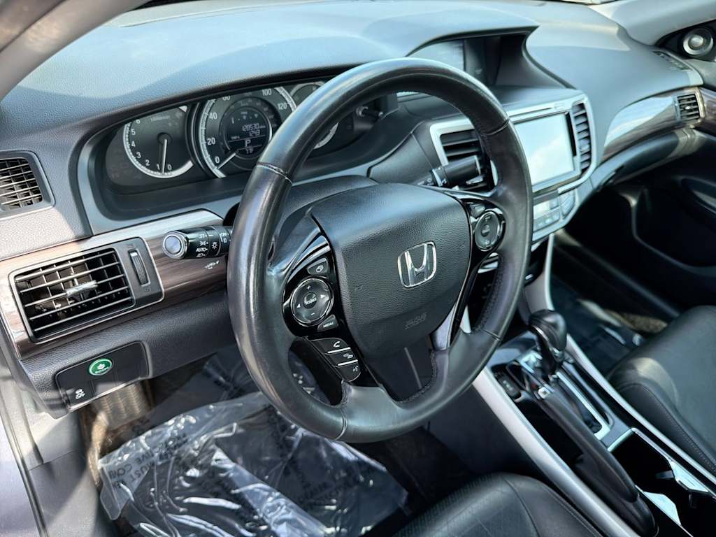 Thumbnail: 2017 Honda Accord - 2