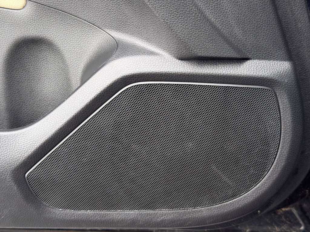 Thumbnail: 2015 Honda Accord - 33