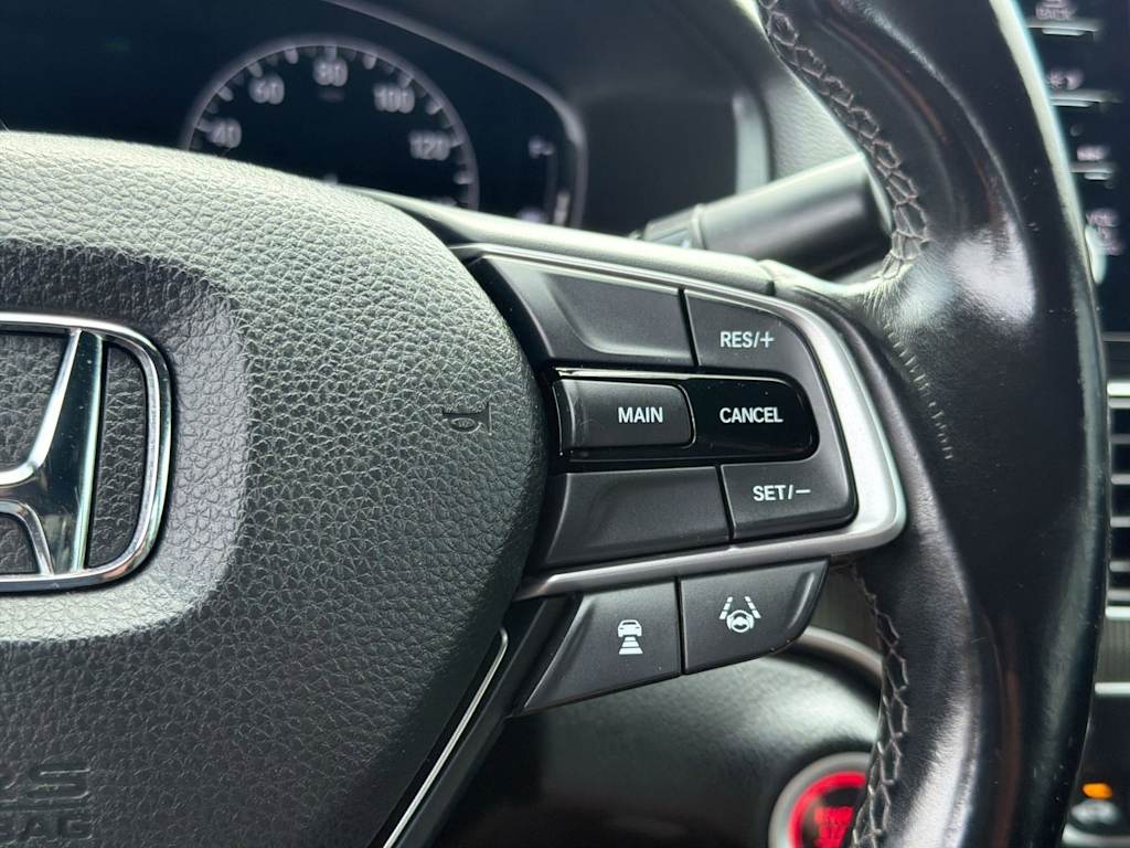 Thumbnail: 2018 Honda Accord - 31