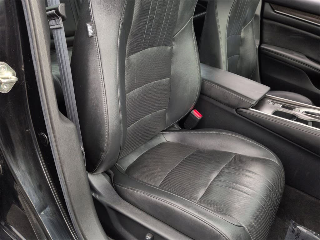 Thumbnail: 2019 Honda Accord - 10