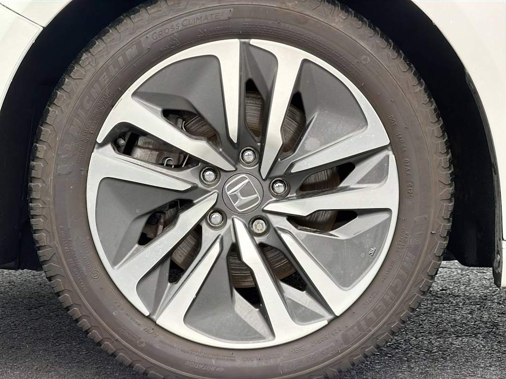 Thumbnail: 2022 Honda Accord - 6