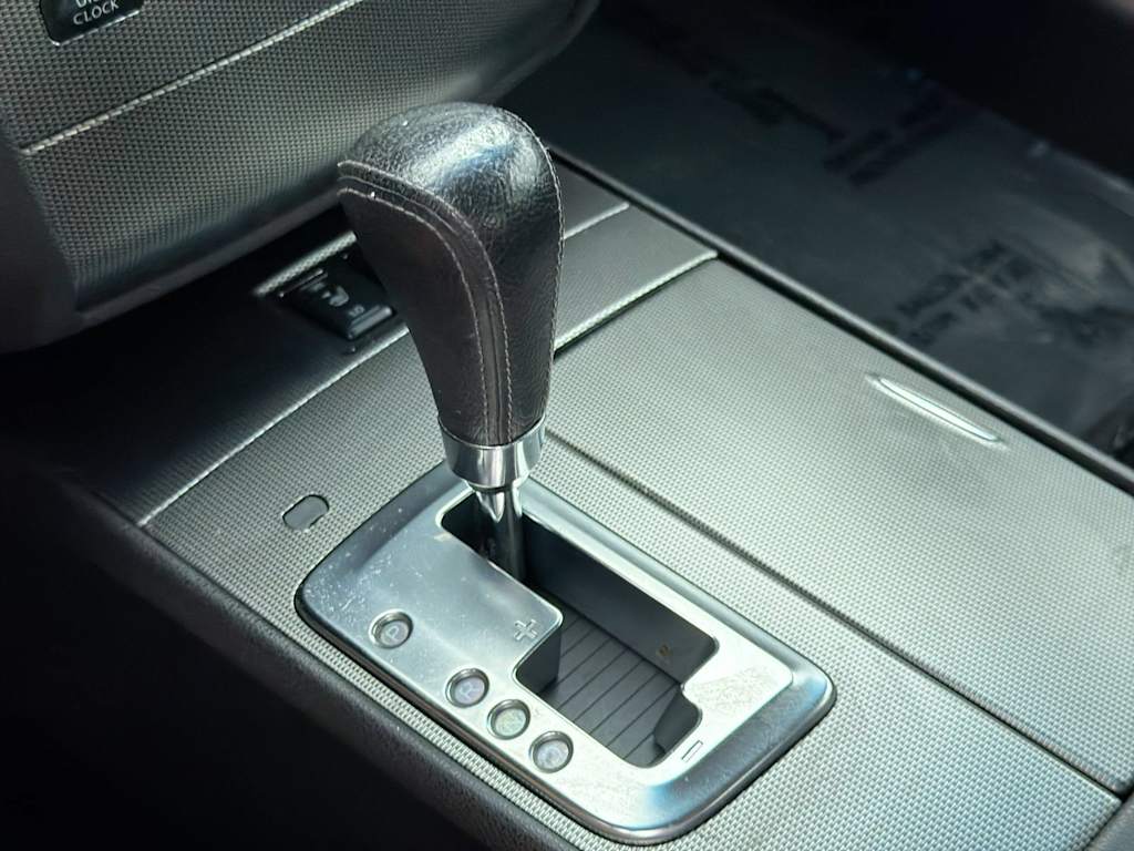 Thumbnail: 2011 Nissan Maxima - 36