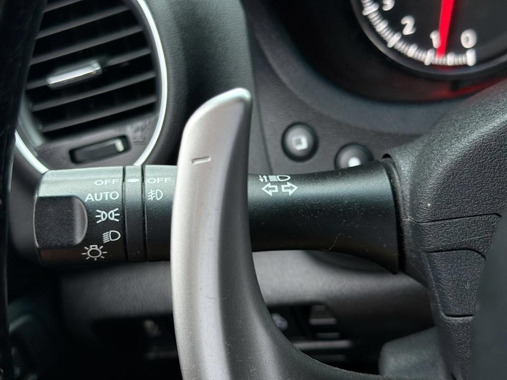 Thumbnail: 2011 Nissan Maxima - 33