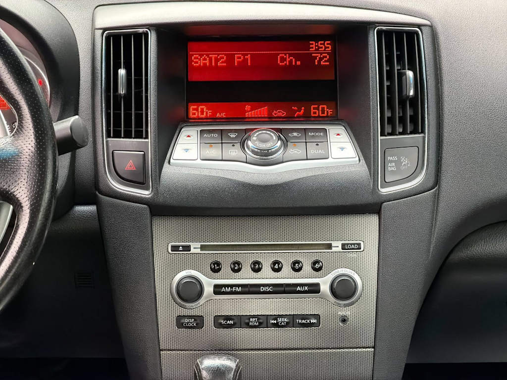 Thumbnail: 2011 Nissan Maxima - 15