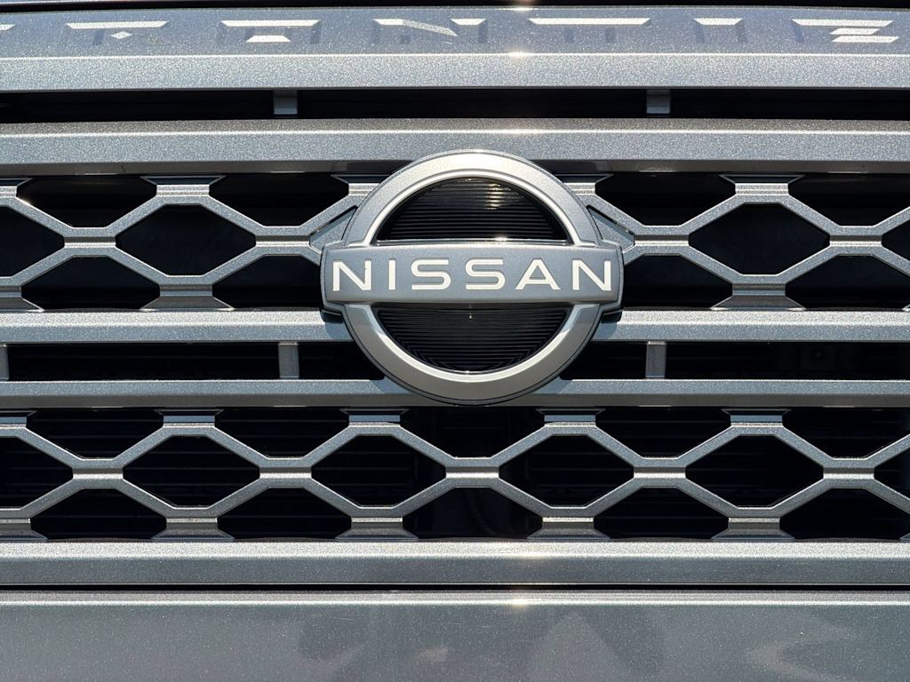 Thumbnail: 2024 Nissan Frontier - 6