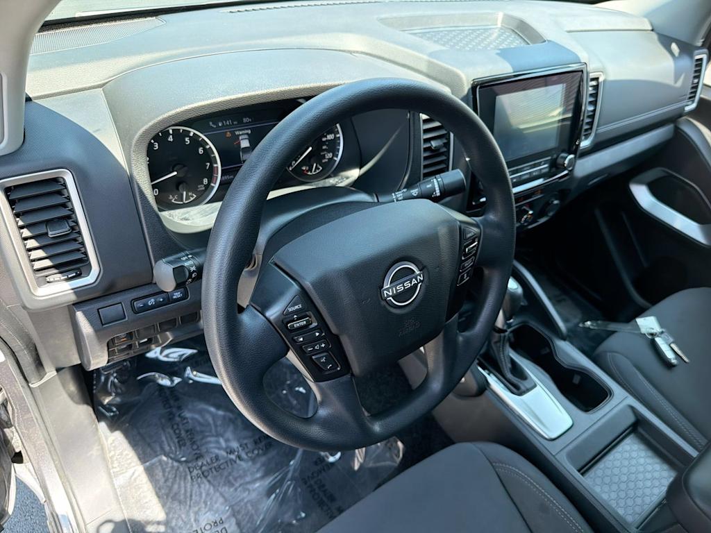 Thumbnail: 2024 Nissan Frontier - 2