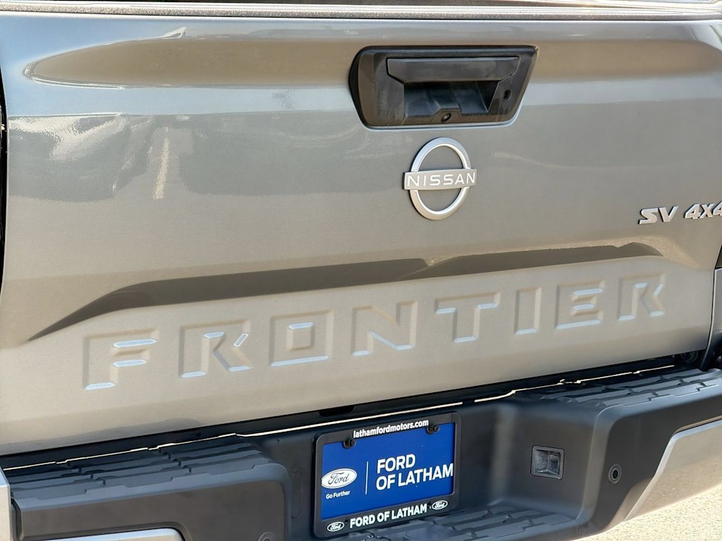 Thumbnail: 2024 Nissan Frontier - 26
