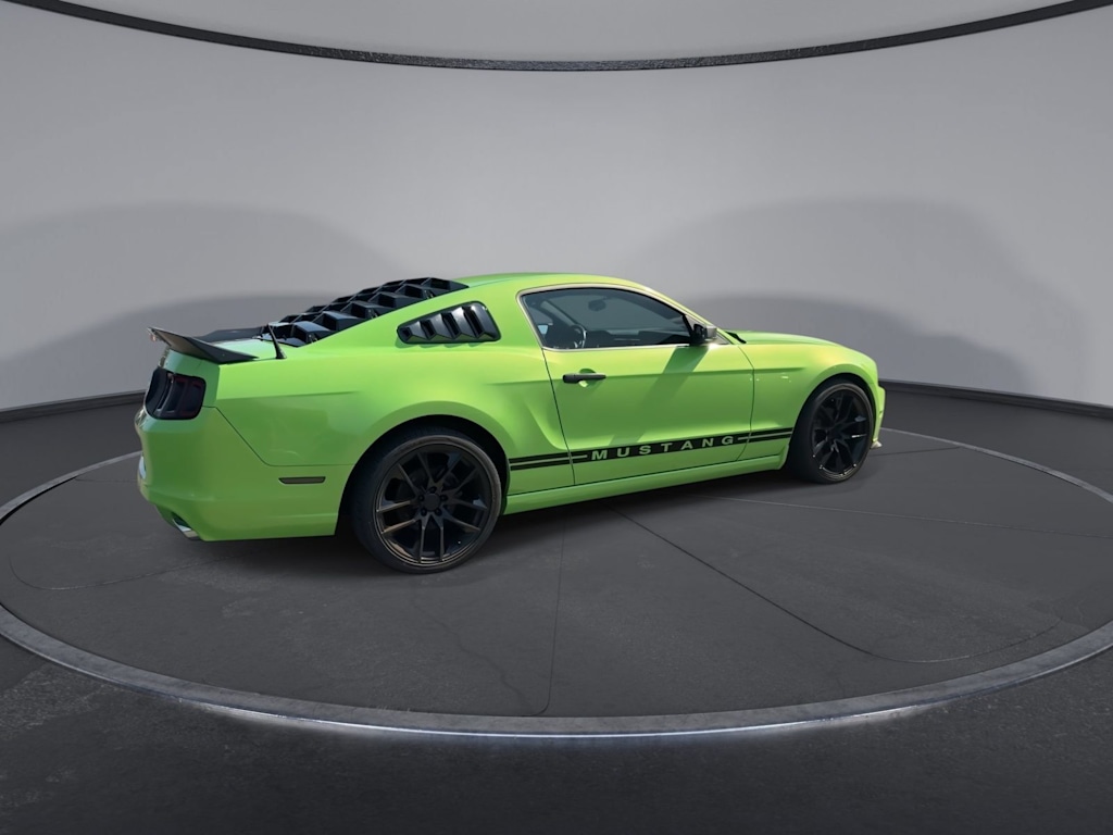 Thumbnail: 2014 Ford Mustang - 19