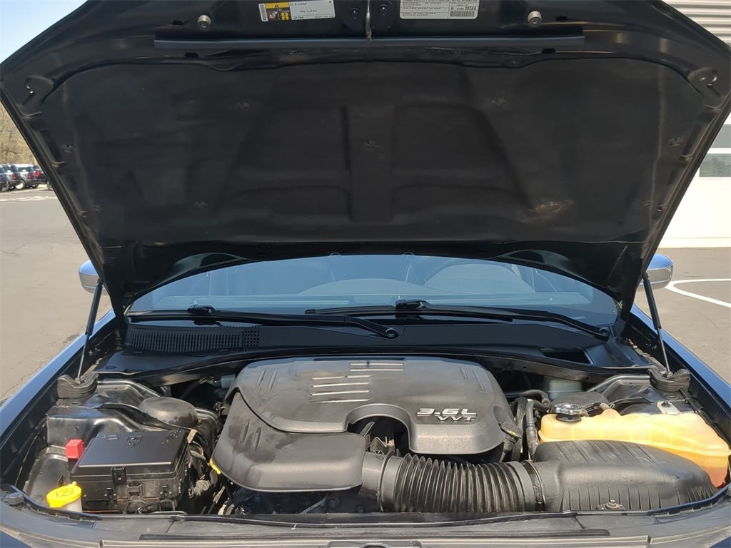 2014 Chrysler 300 C 8
