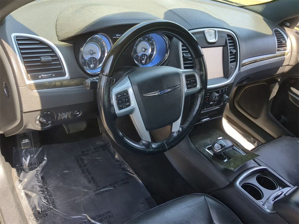 2014 Chrysler 300 C 2