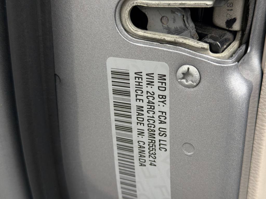 Thumbnail: 2021 Chrysler Voyager - 36