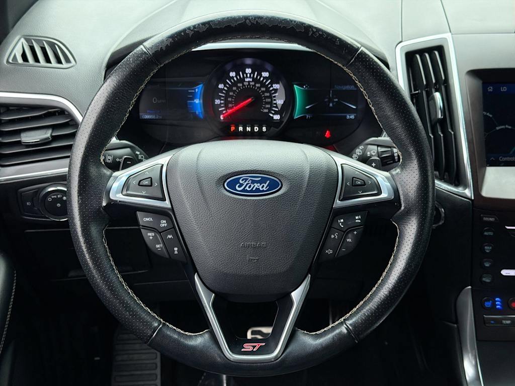 Thumbnail: 2019 Ford Edge - 14