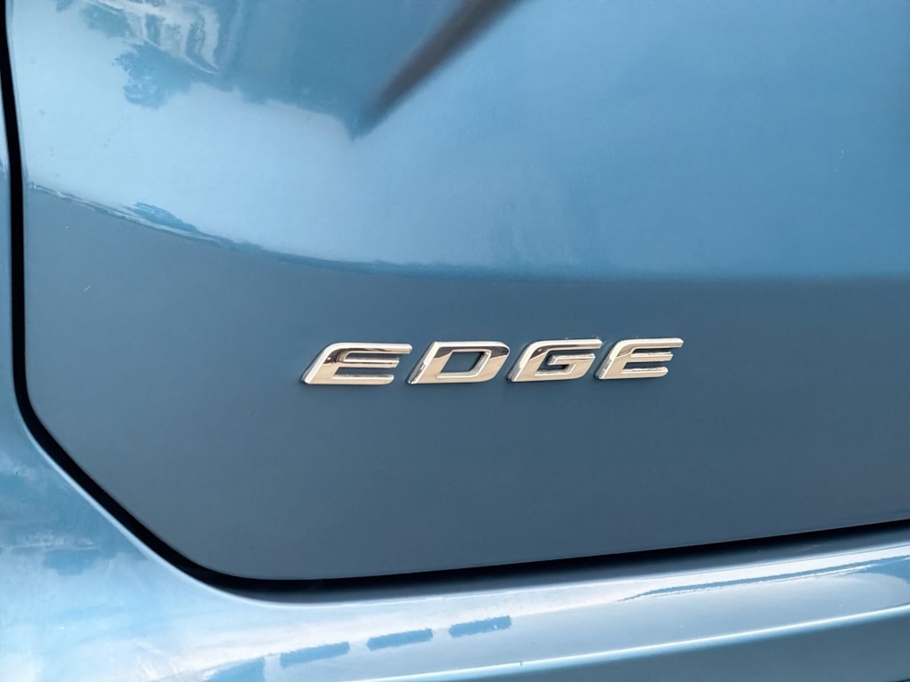 Thumbnail: 2019 Ford Edge - 26