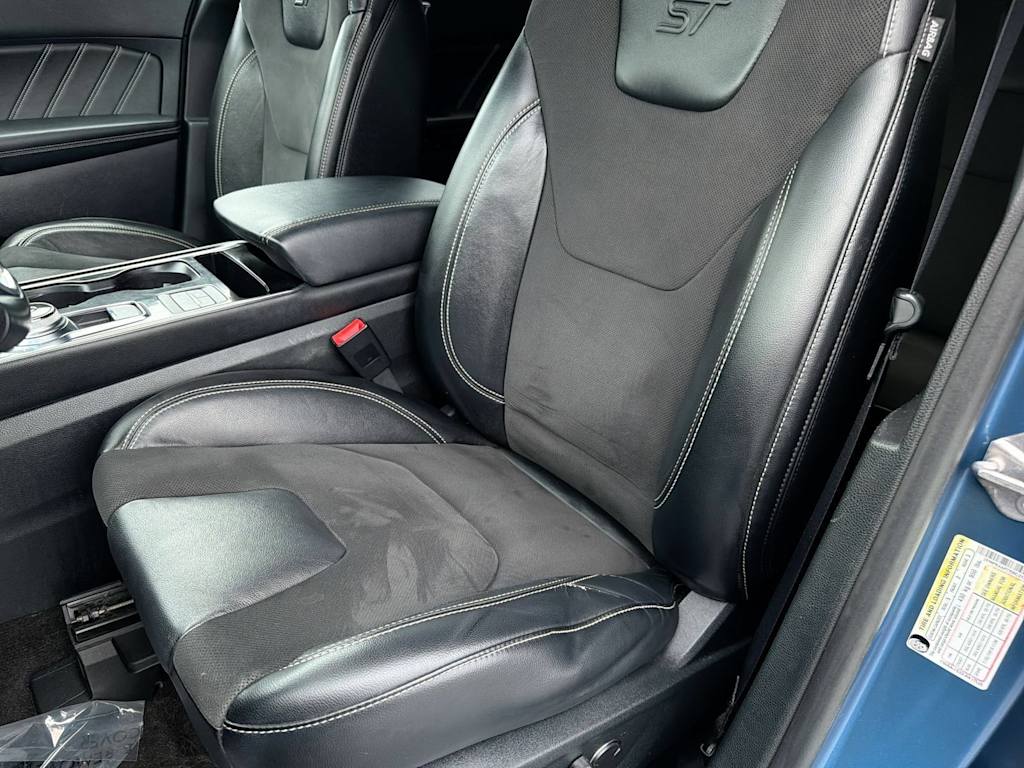 Thumbnail: 2019 Ford Edge - 11