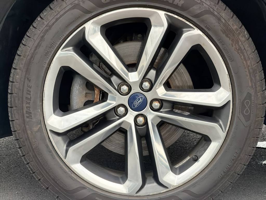 Thumbnail: 2018 Ford Edge - 7