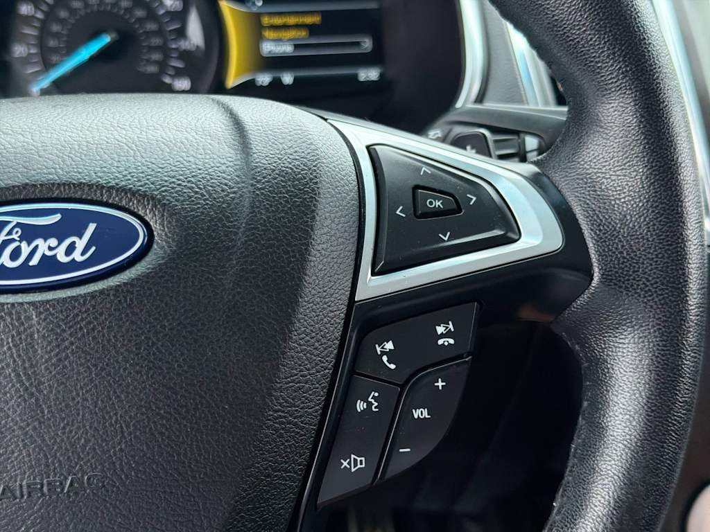 Thumbnail: 2018 Ford Edge - 31