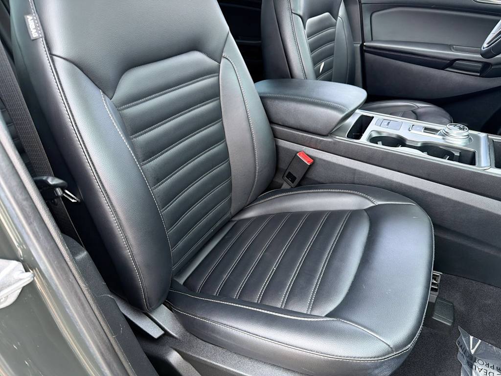 Thumbnail: 2022 Ford Edge - 11