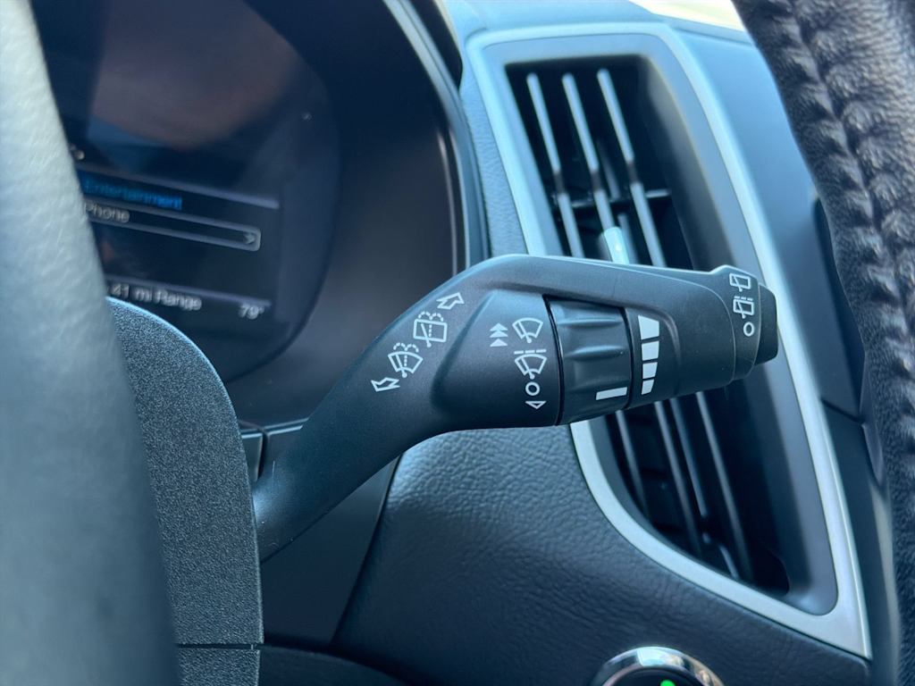 Thumbnail: 2022 Ford Edge - 33