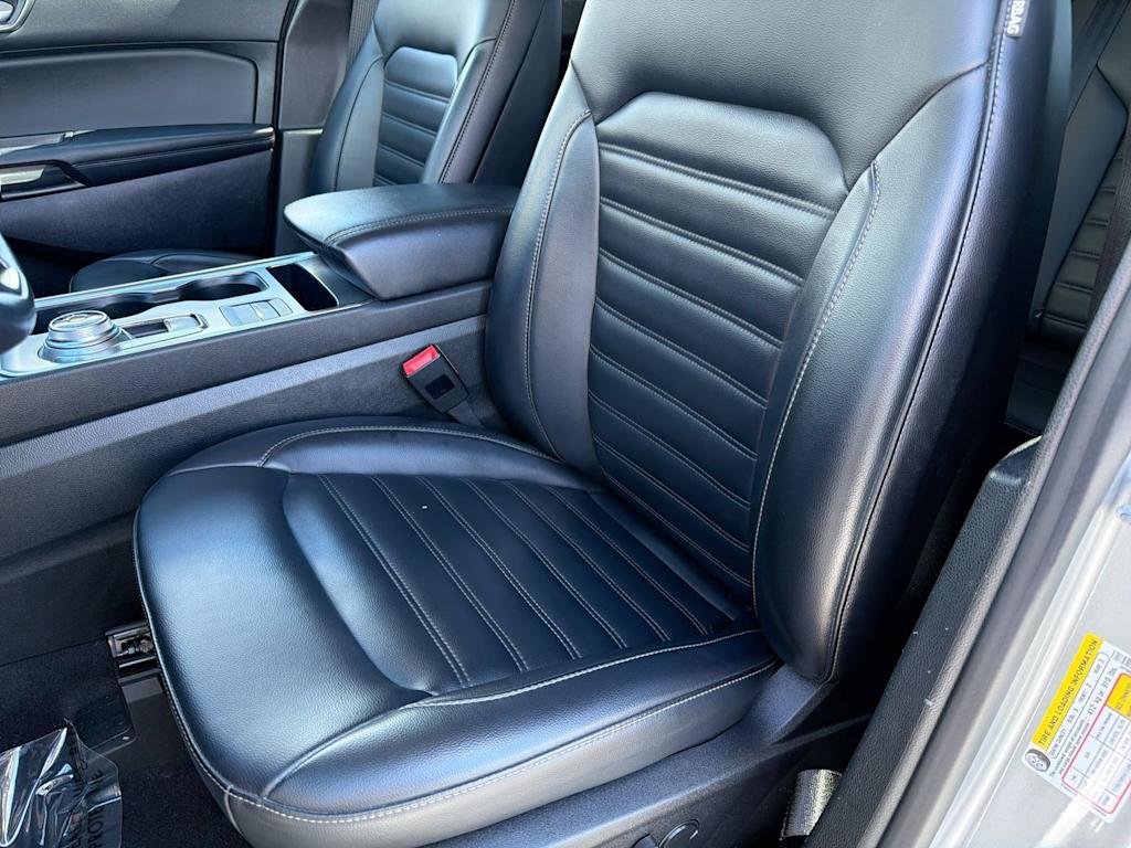 Thumbnail: 2022 Ford Edge - 10
