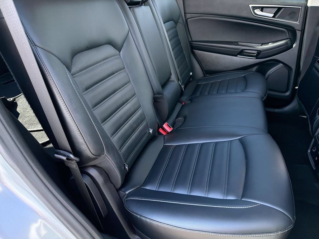 Thumbnail: 2022 Ford Edge - 29