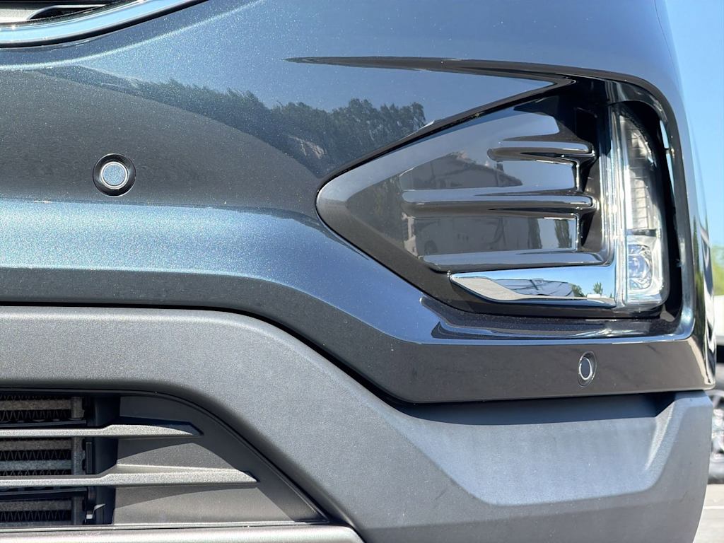 Thumbnail: 2022 Ford Edge - 24