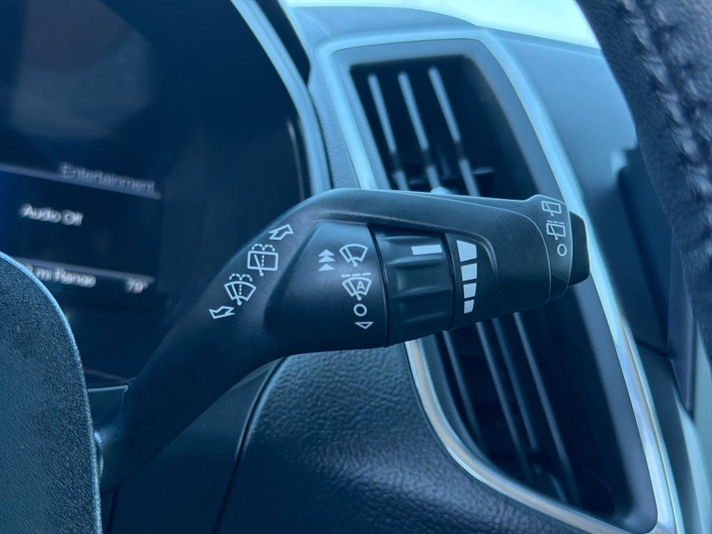 Thumbnail: 2022 Ford Edge - 32