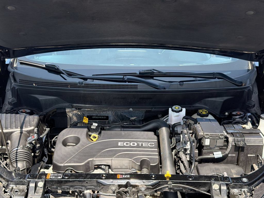 Thumbnail: 2022 Chevrolet Equinox - 8