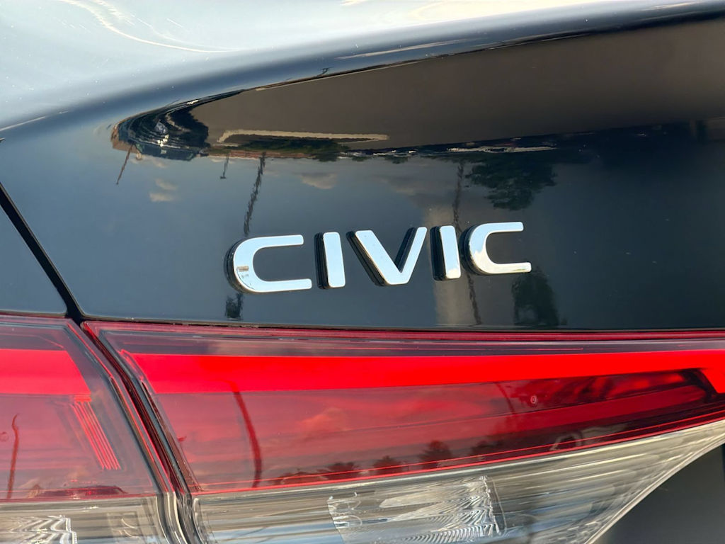 Thumbnail: 2024 Honda Civic - 25