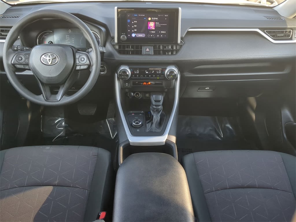 Thumbnail: 2023 Toyota RAV4 - 8