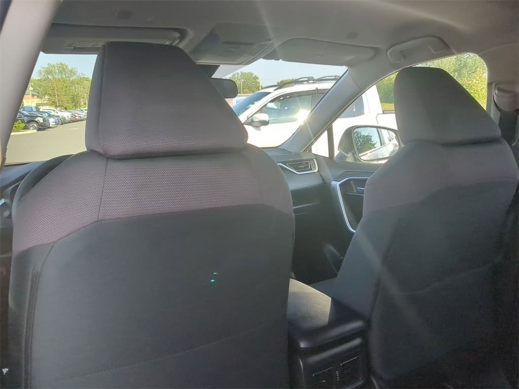 Thumbnail: 2023 Toyota RAV4 - 10