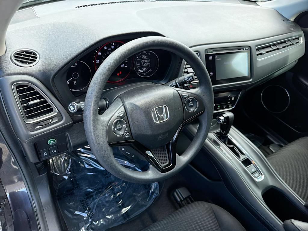 Thumbnail: 2016 Honda HR-V - 2