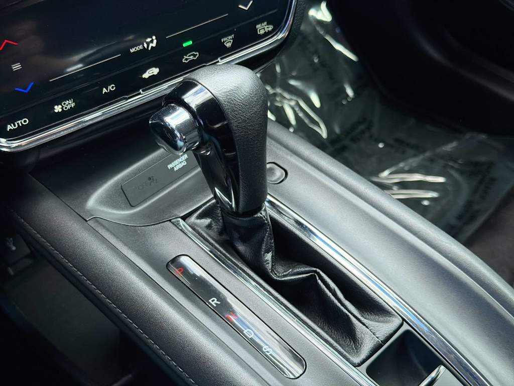 Thumbnail: 2016 Honda HR-V - 36