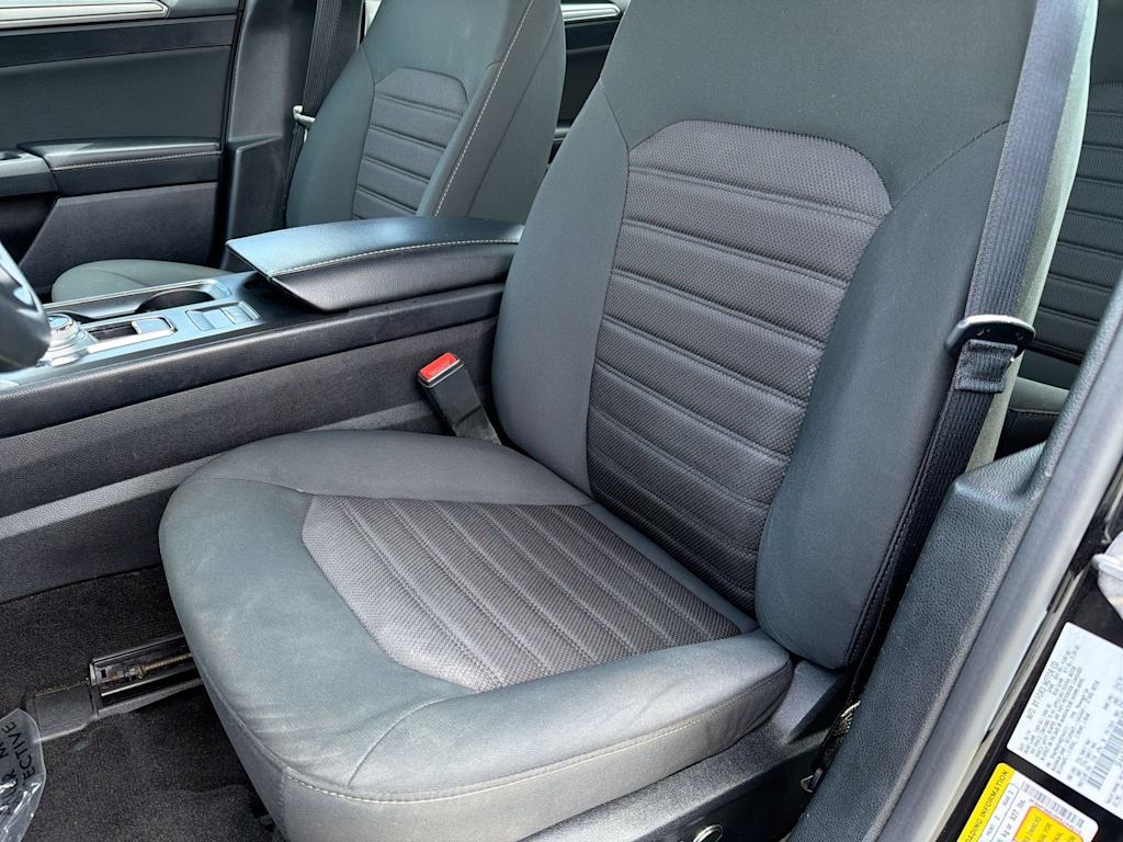Thumbnail: 2019 Ford Fusion - 11