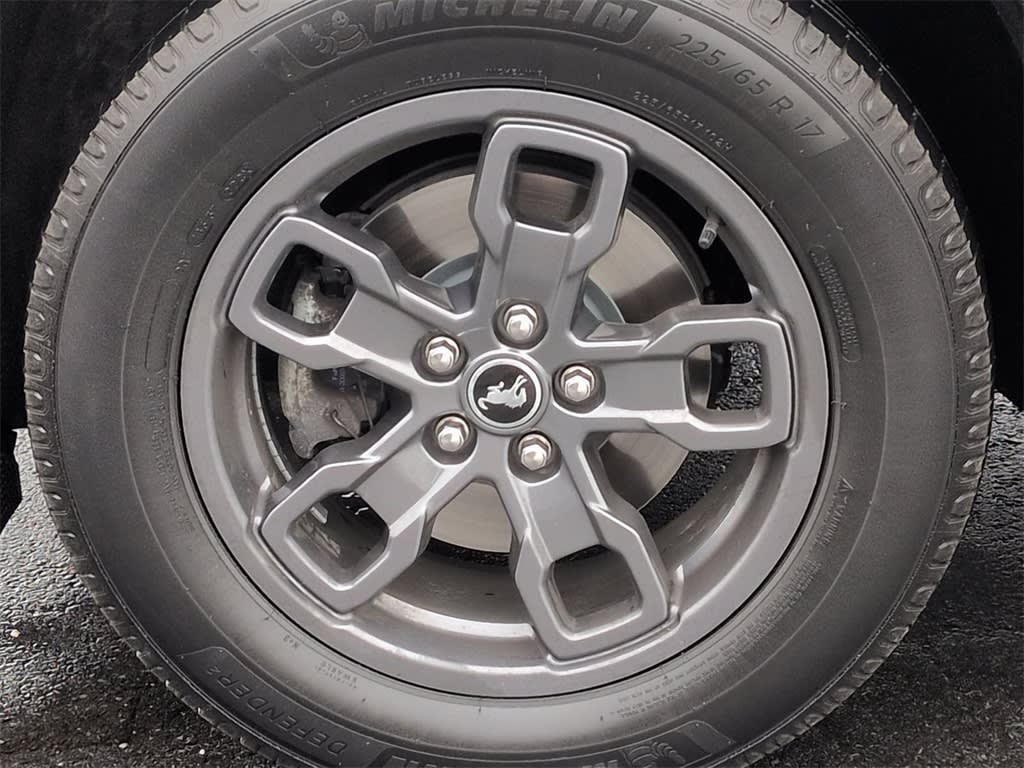 Thumbnail: 2021 Ford Bronco Sport - 6