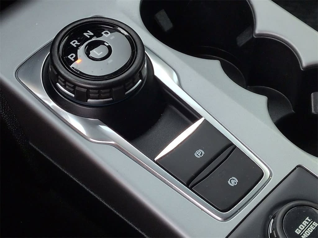 Thumbnail: 2021 Ford Bronco Sport - 13