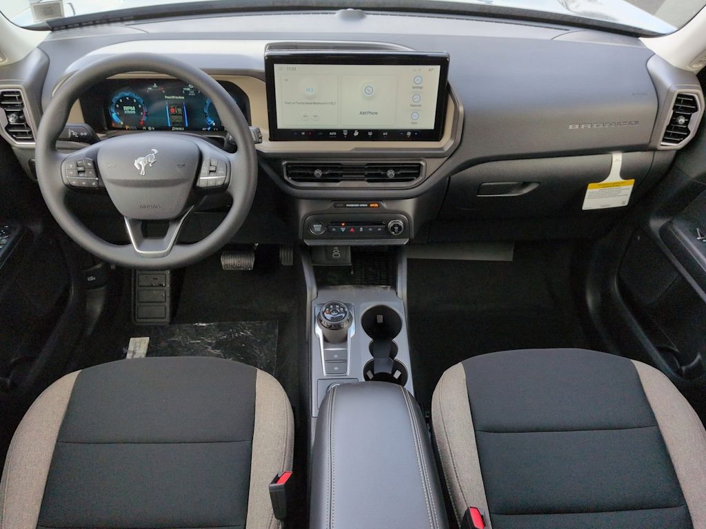 Thumbnail: 2025 Ford Bronco Sport - 9