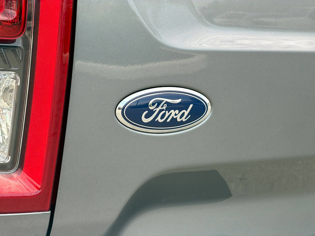 Thumbnail: 2022 Ford Bronco Sport - 6