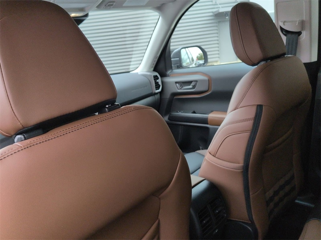 Thumbnail: 2025 Ford Bronco Sport - 10