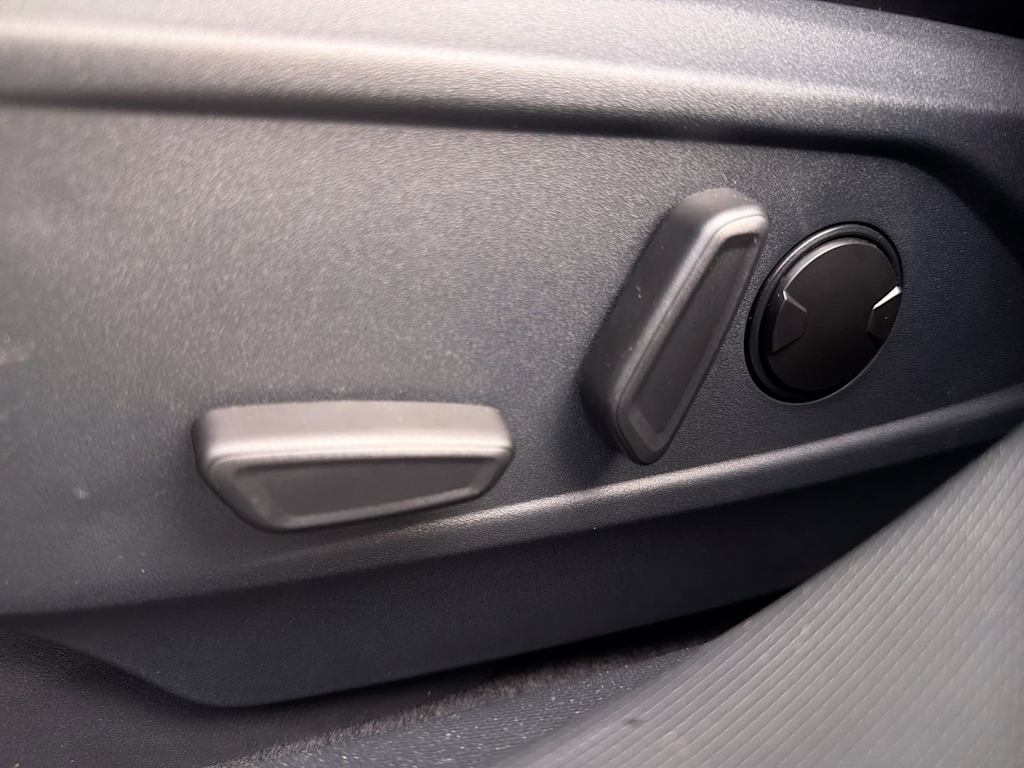 Thumbnail: 2025 Ford Mustang Mach-E - 25