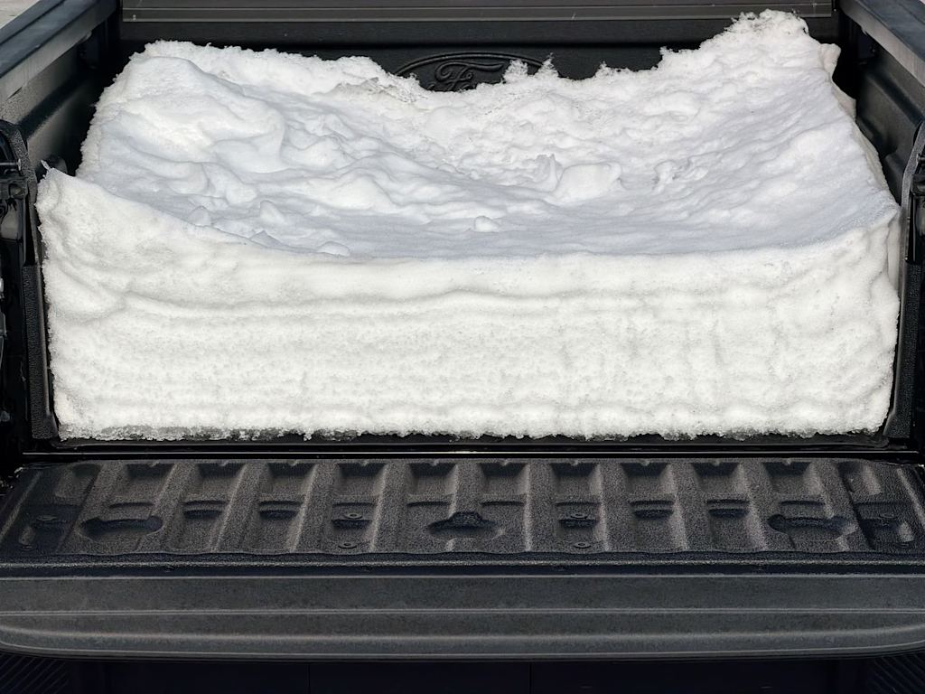 Thumbnail: 2025 Ford Maverick - 36