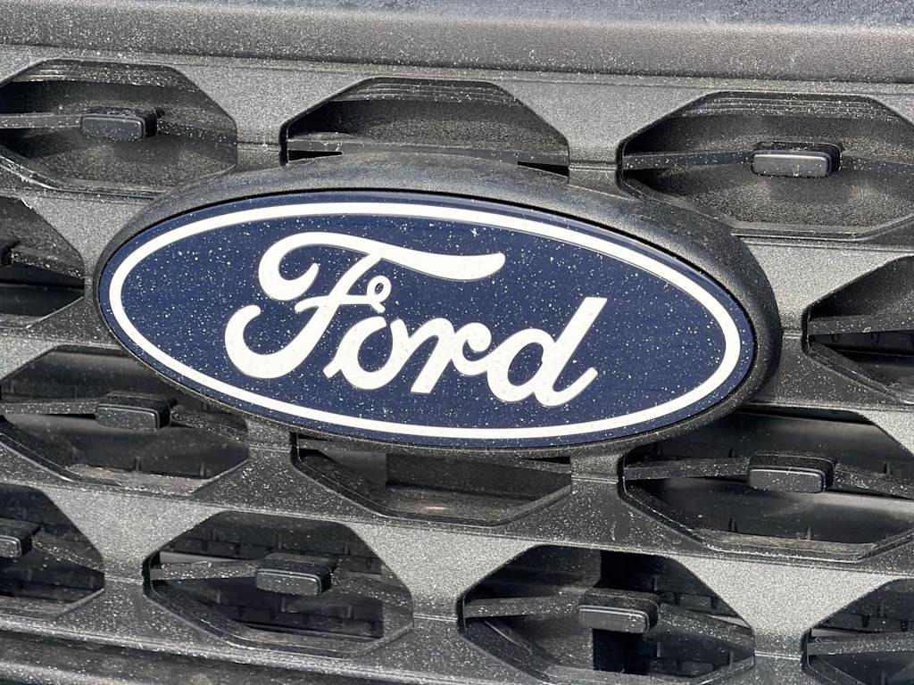 Thumbnail: 2025 Ford Maverick - 5